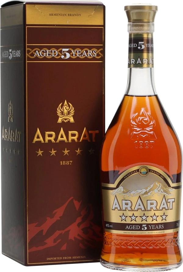 Ararat 5 Years Old 0,7l in Giftbox