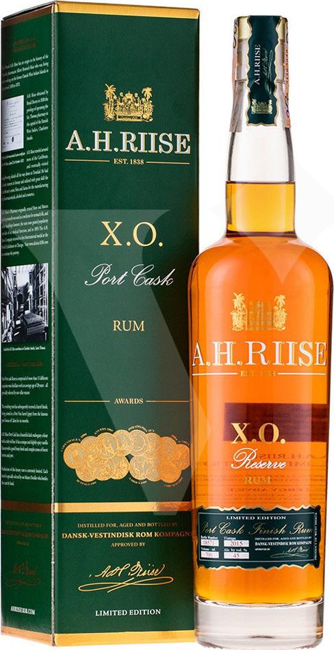 A.H. Riise / Old St. Croix X.O. Reserve Port Cask Rum - Old Edition 45% Vol. 0,7l in Giftbox