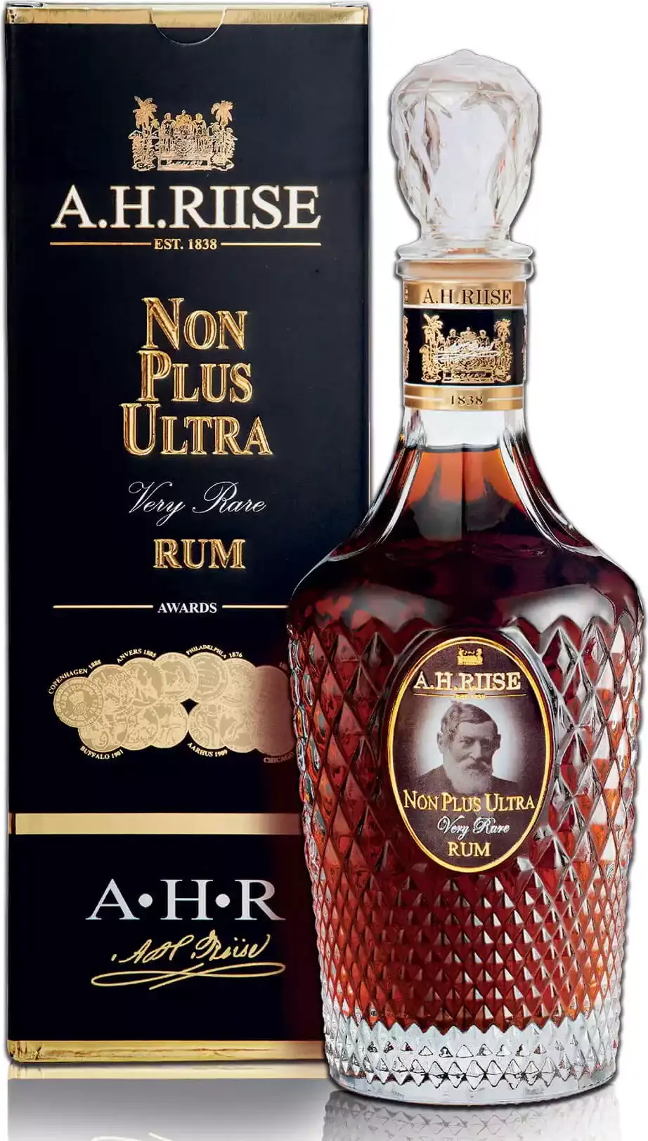 A.H. Riise / Old St. Croix NON PLUS ULTRA Very Rare Rum - Old Edition 42% Vol. 0,7l in Giftbox