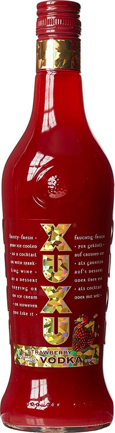 XUXU Strawberry Liqueur with Vodka 15% Vol. 0,7l