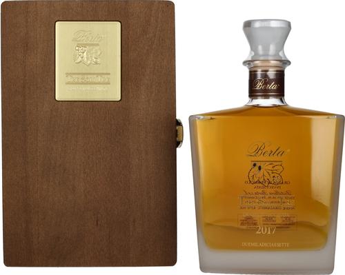 Grappa Tre Soli Tre Grappa Invecchiata 2017 43% Vol. 0,7l in Wooden Case