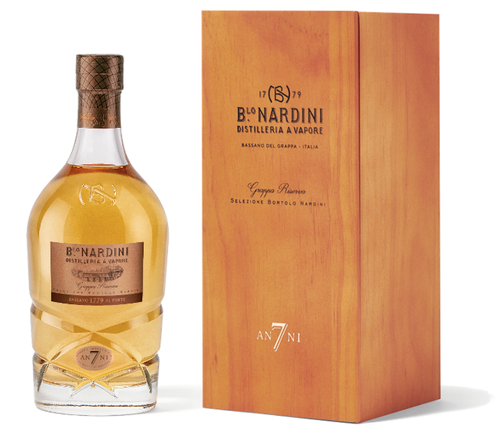 Grappa Riserva 7 ANNI in Wooden case