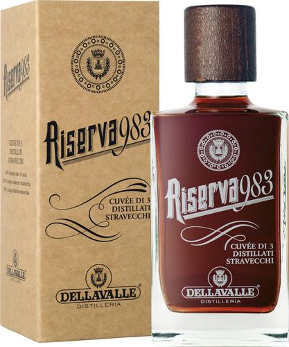 Grappa Riserva 983 42% Vol. 0,7l in Giftbox
