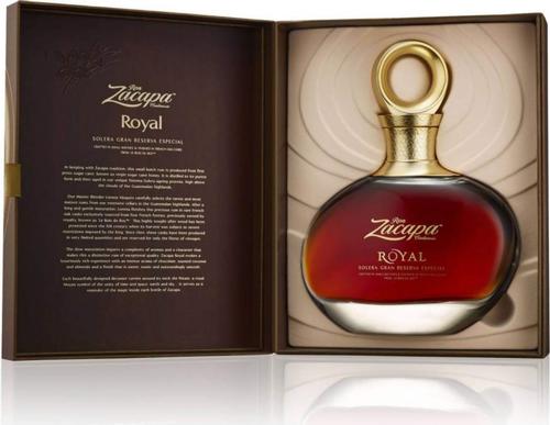 ROYAL Gran Reserva Especial 45% Vol. 0,7l in Giftbox