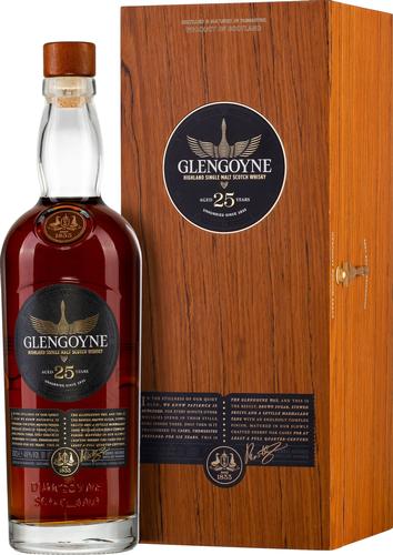 25 Years Old Highland Single Malt 48% Vol. 0,7l in Wooden box