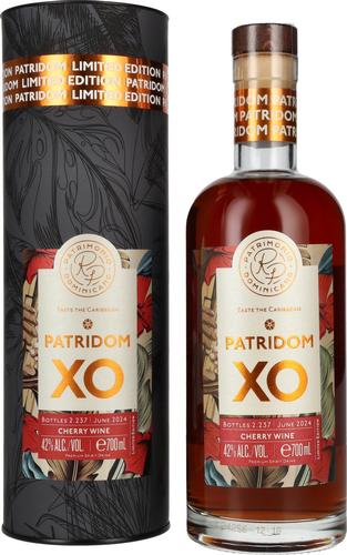 XO Cherry Wine Cask Finish 42% Vol. 0,7l in Giftbox
