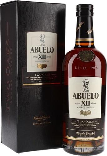 Añejo XII Años TWO OAKS Double Matured 40% Vol. 0,7l in Giftbox